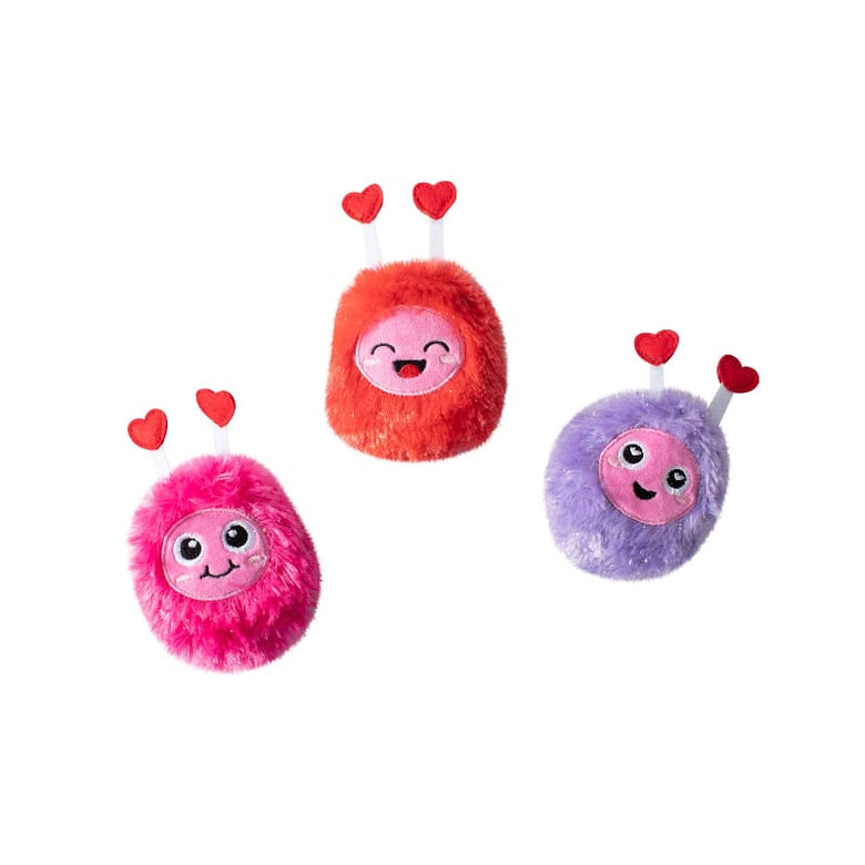 Pet Shop by Fringe Studio dog toys Love Connection Plush Squeak Dog Toy Set - 3 Pc