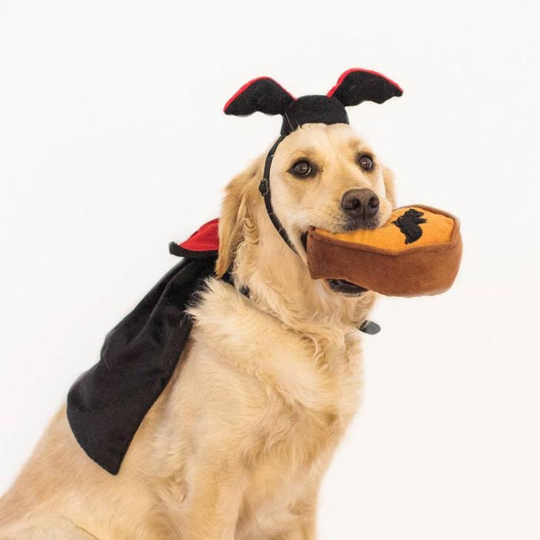 ZippyPaws dog toys Halloween Pet Costume Kit - Dracula Dog Toy