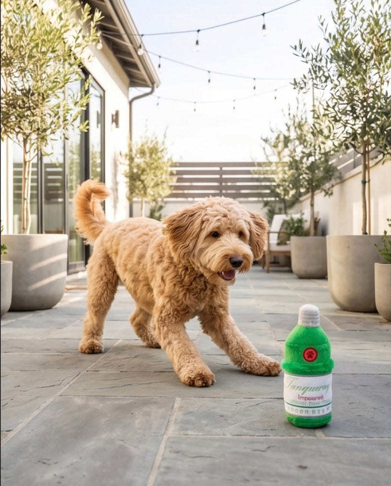 Tanqueruff Plush Squeaky Dog Toy