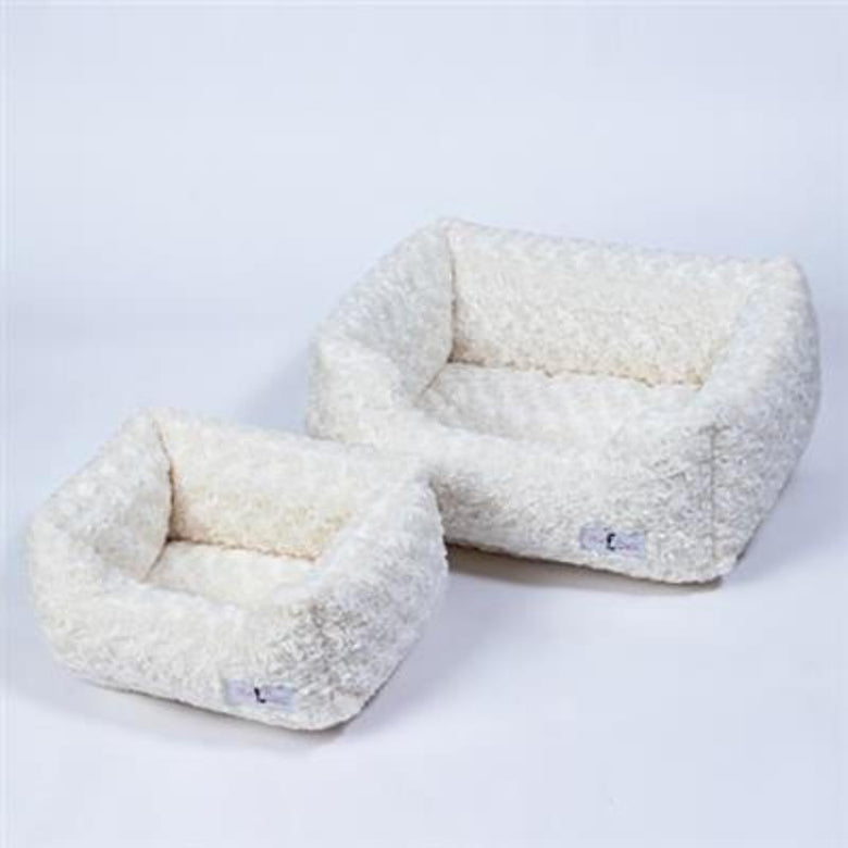 Hello Doggie Beds Rosebud Dog Bed: Cream
