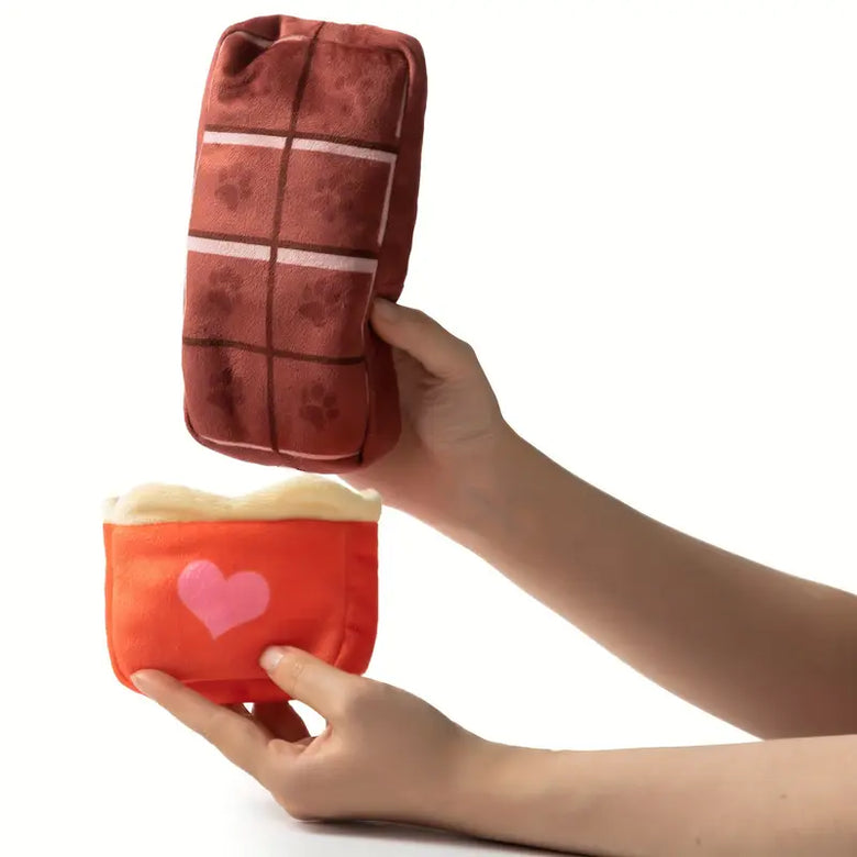 TM - PETTEEPOE dog toys Choco-late Shaped Paw Print Candy Bar Plush Heart Interactive Dog Toy