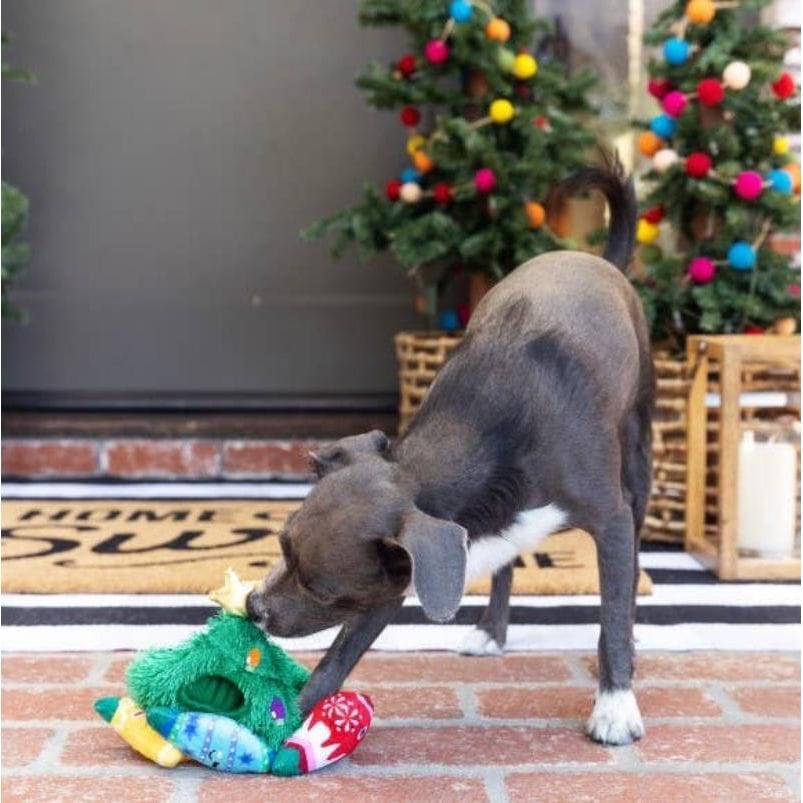 Pet Shop by Fringe Studio dog toys Christmas Tree Ready Set Glow Hide & Seek Interactive Dog Toy Set