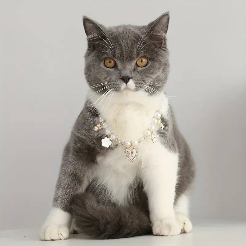 TM - JJPET Collars Heart with Bows and Paw Print Charms Faux Pearl Pet Necklace - 2 Colors