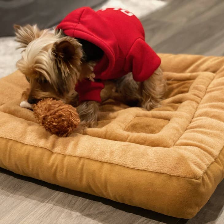 TONBO pet beds Chicken And Waffles Pet Bed And Toy