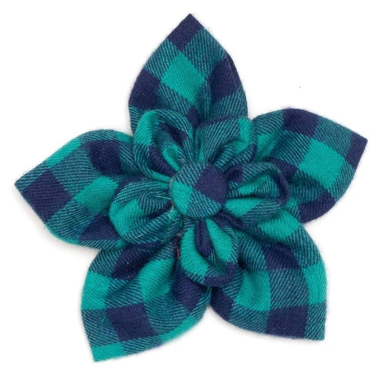The Worthy Dog SM The Worthy Dog - Green/Navy Buffalo Check Flower: Green/Navy